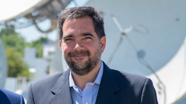 "Vamos a terminar con la exclusión y la desigualdad digital"