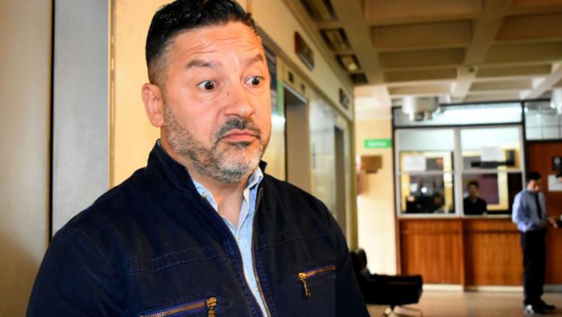 Menéndez se mete en la interna radical y se queda sin Secretario del Concejo Deliberante.