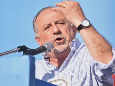 Yasky: "Habrá un respaldo al Gobierno frente a intentos desestabilizadores"