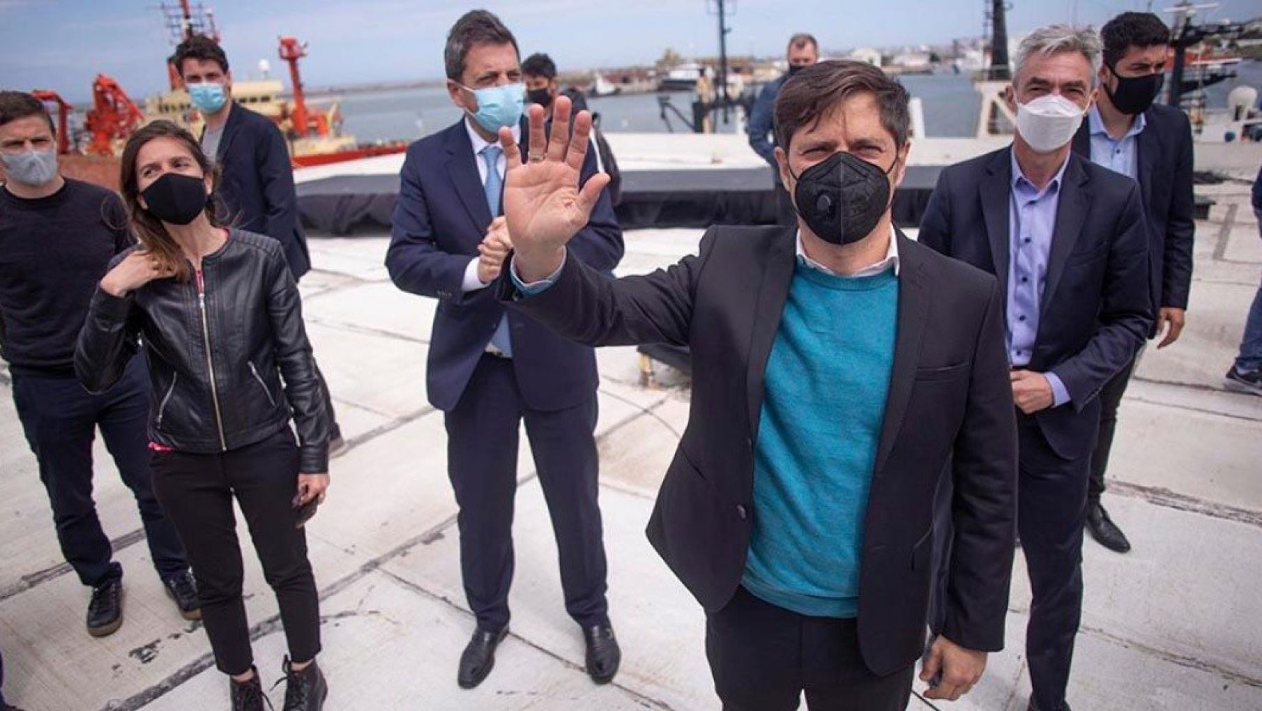 Se firmó el convenio para el dragado del puerto de Mar del Plata