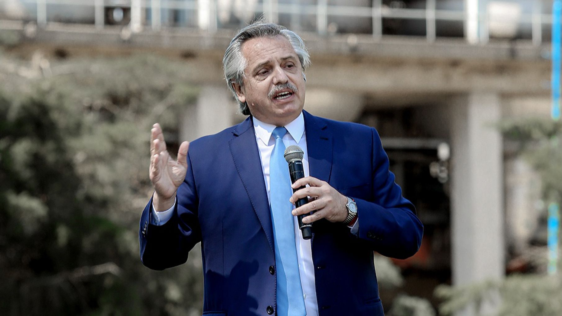 Alberto Fernández: "Devaluar es fácil, pero es una máquina de crear pobreza"