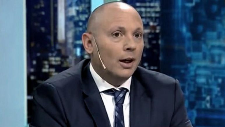 Procesan a un prefecto que aportó información migratoria a D'Alessio