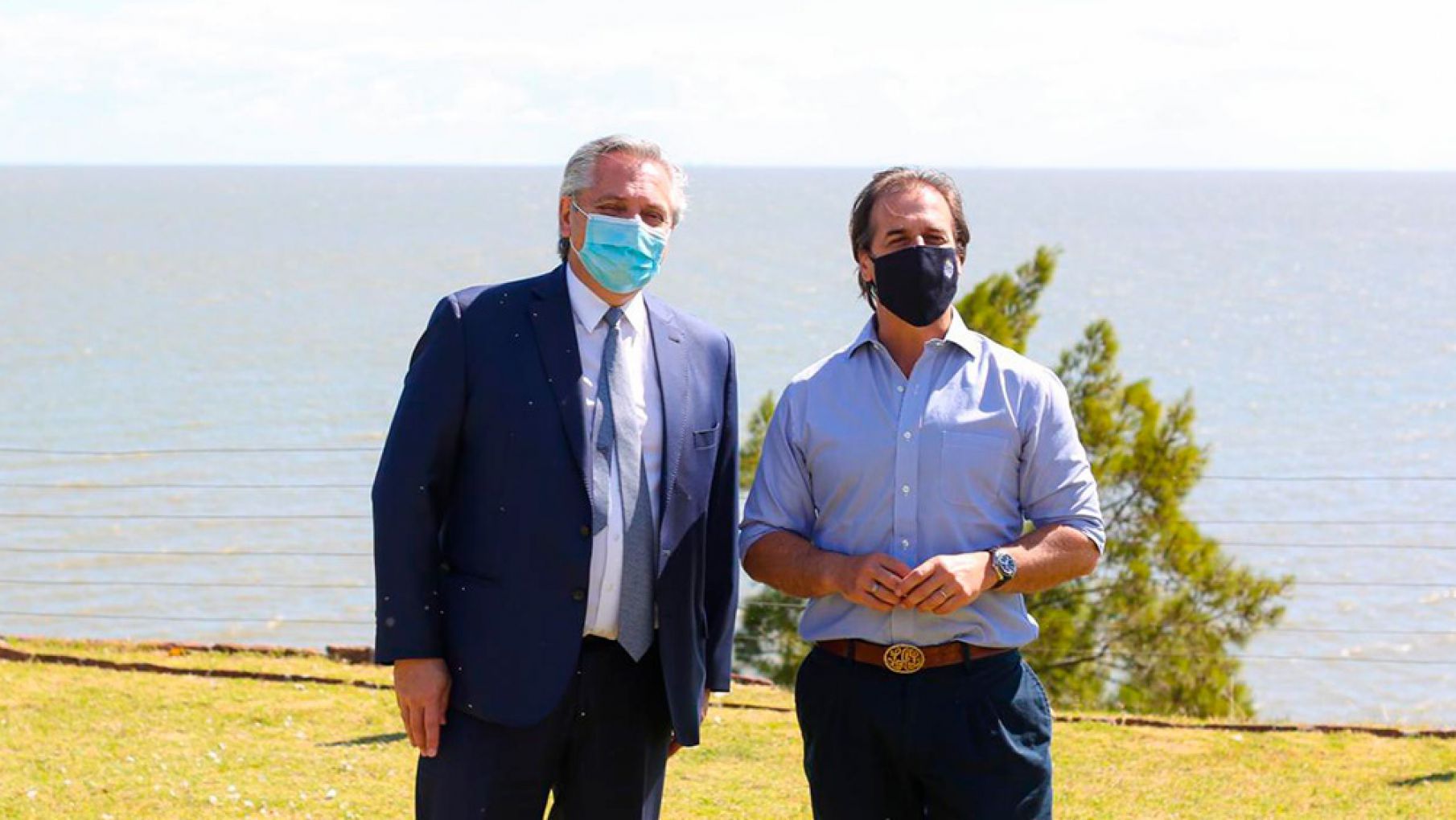 Fernández y Lacalle Pou tuvieron su primera reunión desde que son presidentes