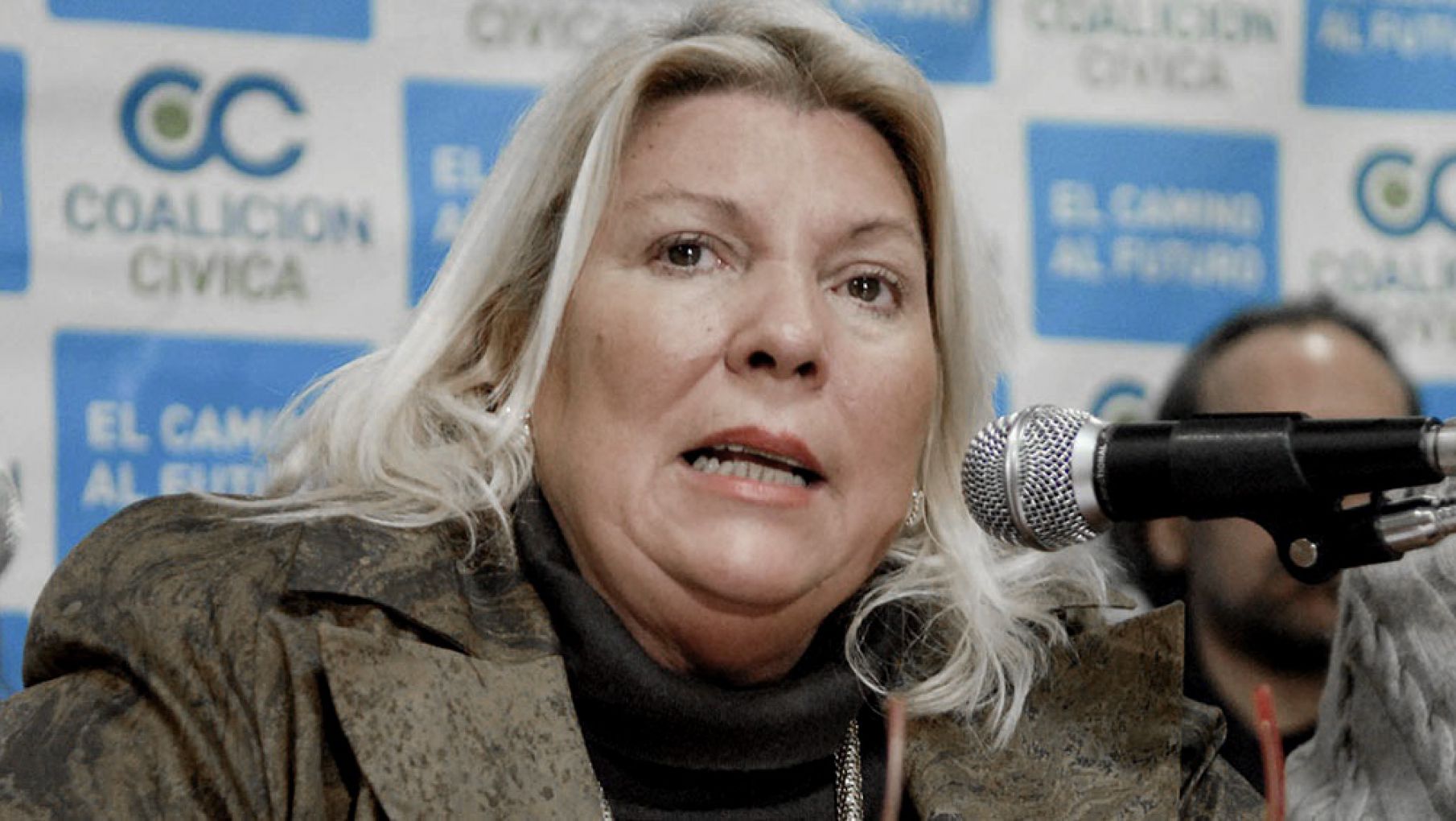 Macri y Santilli salieron a defender a Carrió tras el pedido de indagatoria