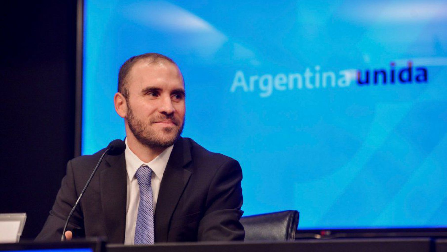 Guzmán: "Hay que tener mucho cuidado para que la inyección de liquidez no vaya al dólar"