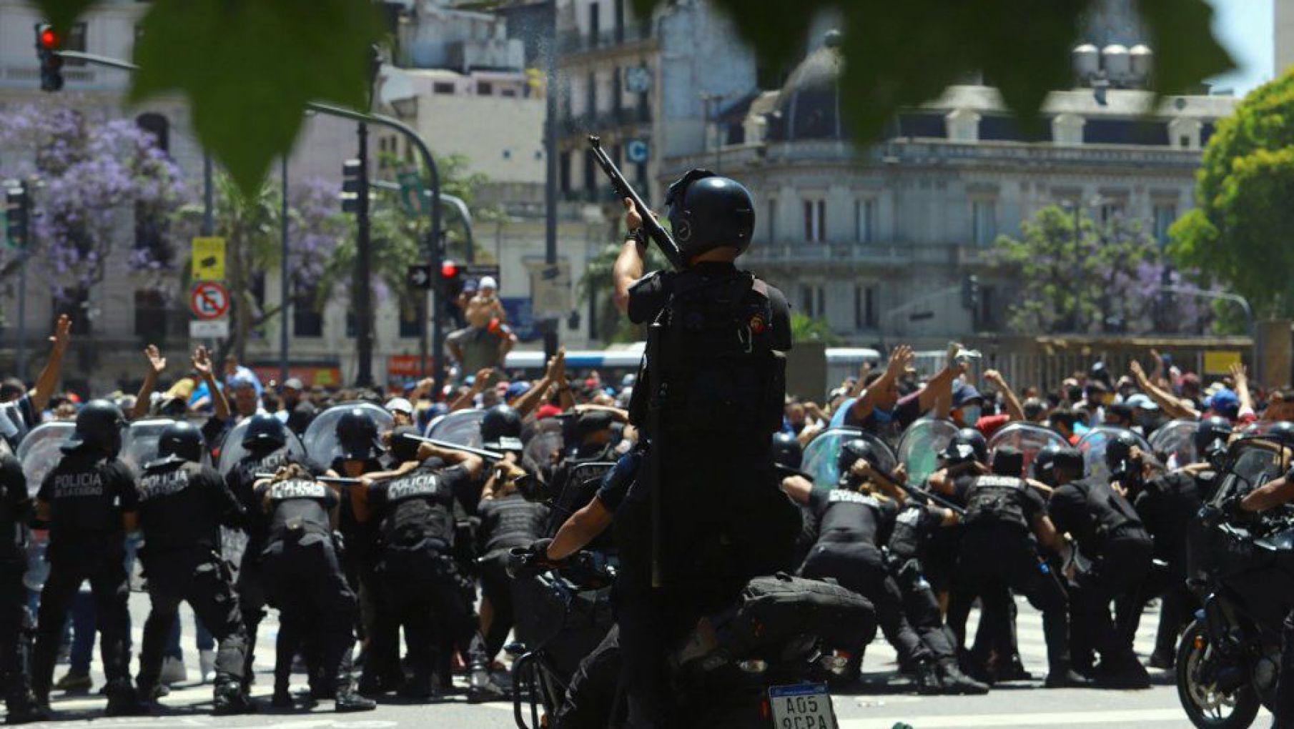 Cruces entre Nación y CABA por el fallido operativo de seguridad en el velorio de Maradona