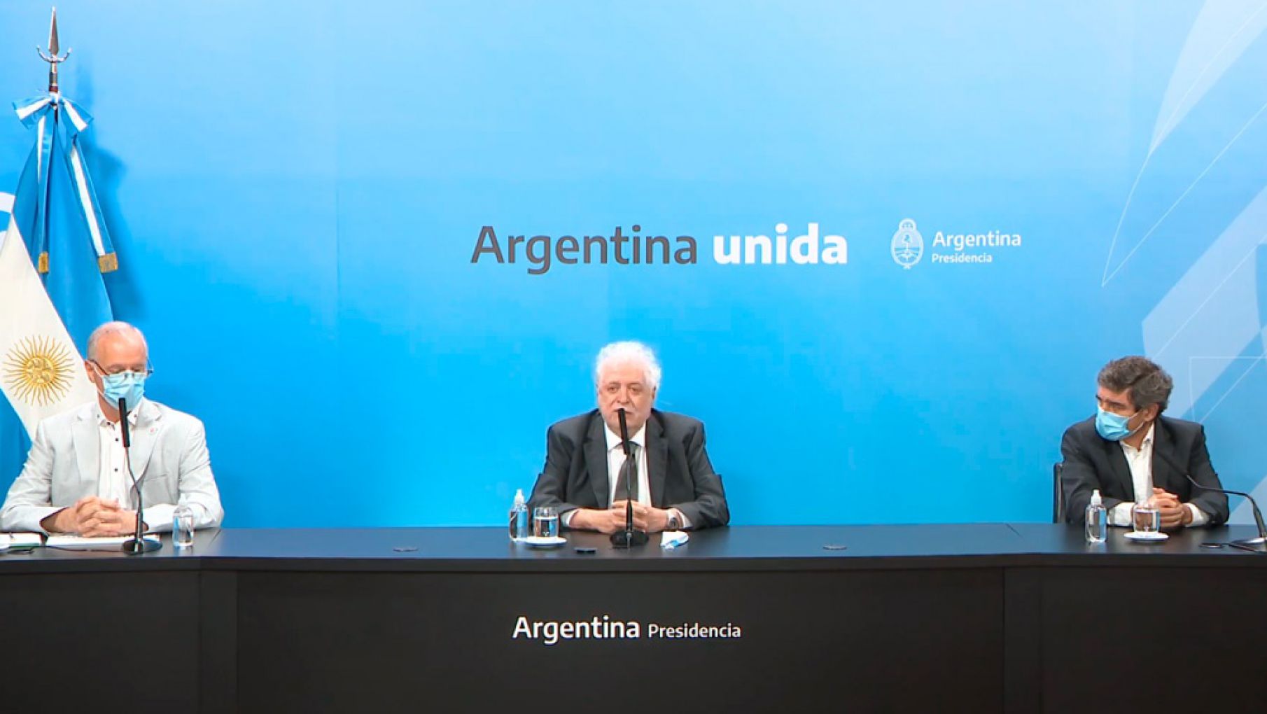 El Gobierno pide extremar los cuidados de cara a las fiestas de fin de año