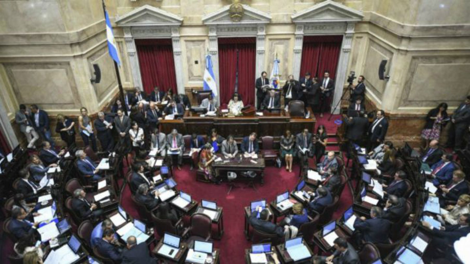 El proyecto de ley para el aborto legal obtuvo dictamen