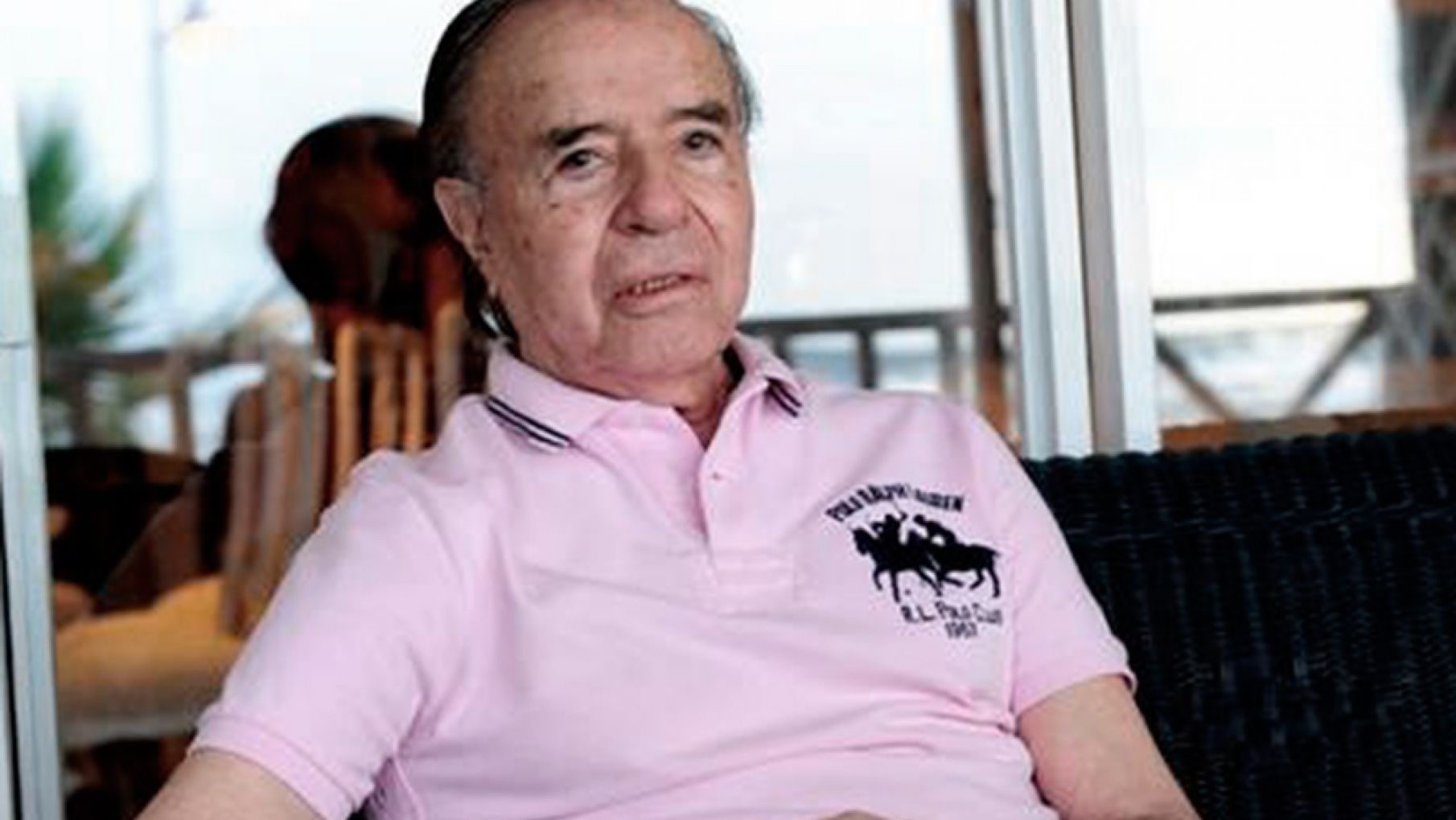 Menem continúa internado y su estado de salud es delicado