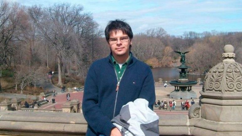 La UIF pidió el procesamiento del ex secretario privado de Macri, Darío Nieto