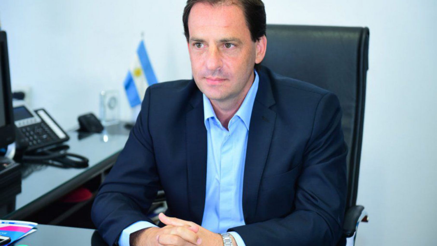 Los extraños viajes de Ariel Sujarchuk a los Estados Unidos