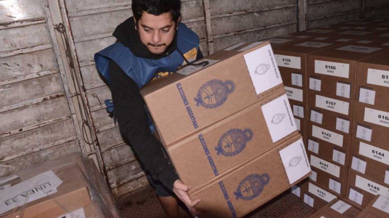 Los gobernadores de Chaco y La Rioja insisten con eliminar las PASO