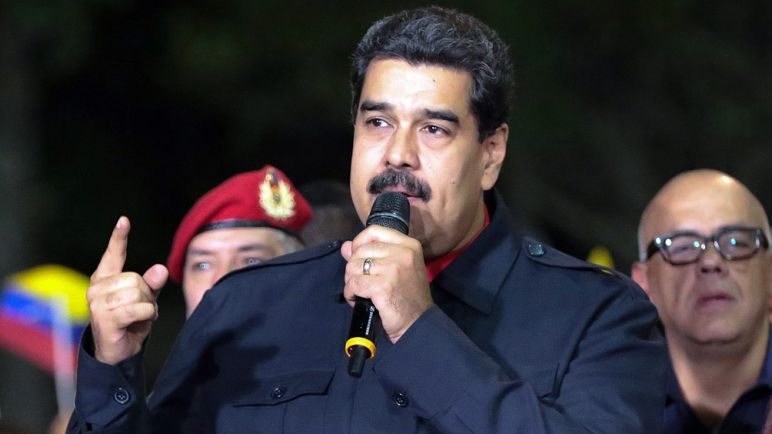 Maduro acusa a Facebook de censurar videos sobre el medicamento Carvativir