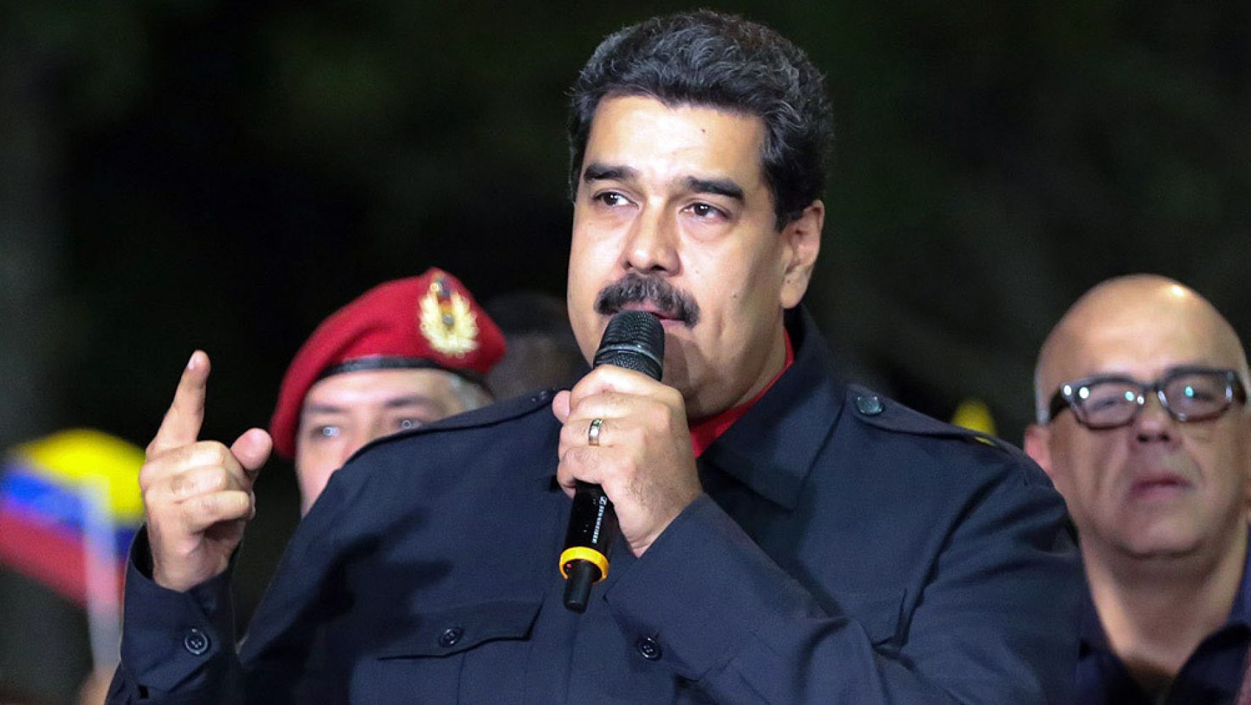 Maduro acusa a Facebook de censurar videos sobre el medicamento Carvativir