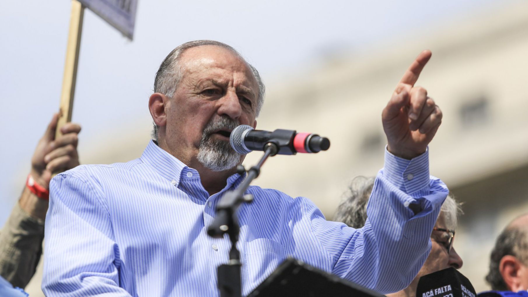 Yasky pide que "el salario recupere el poder adquisitivo que perdió en el macrismo"