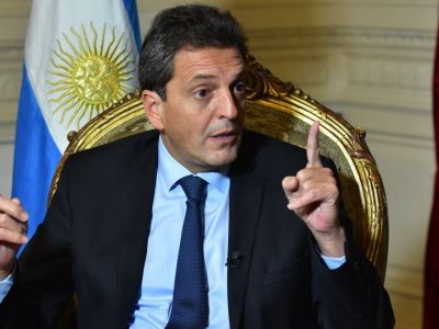 Massa analiza un proyecto para que aguinaldo, viáticos y horas extras queden excentos