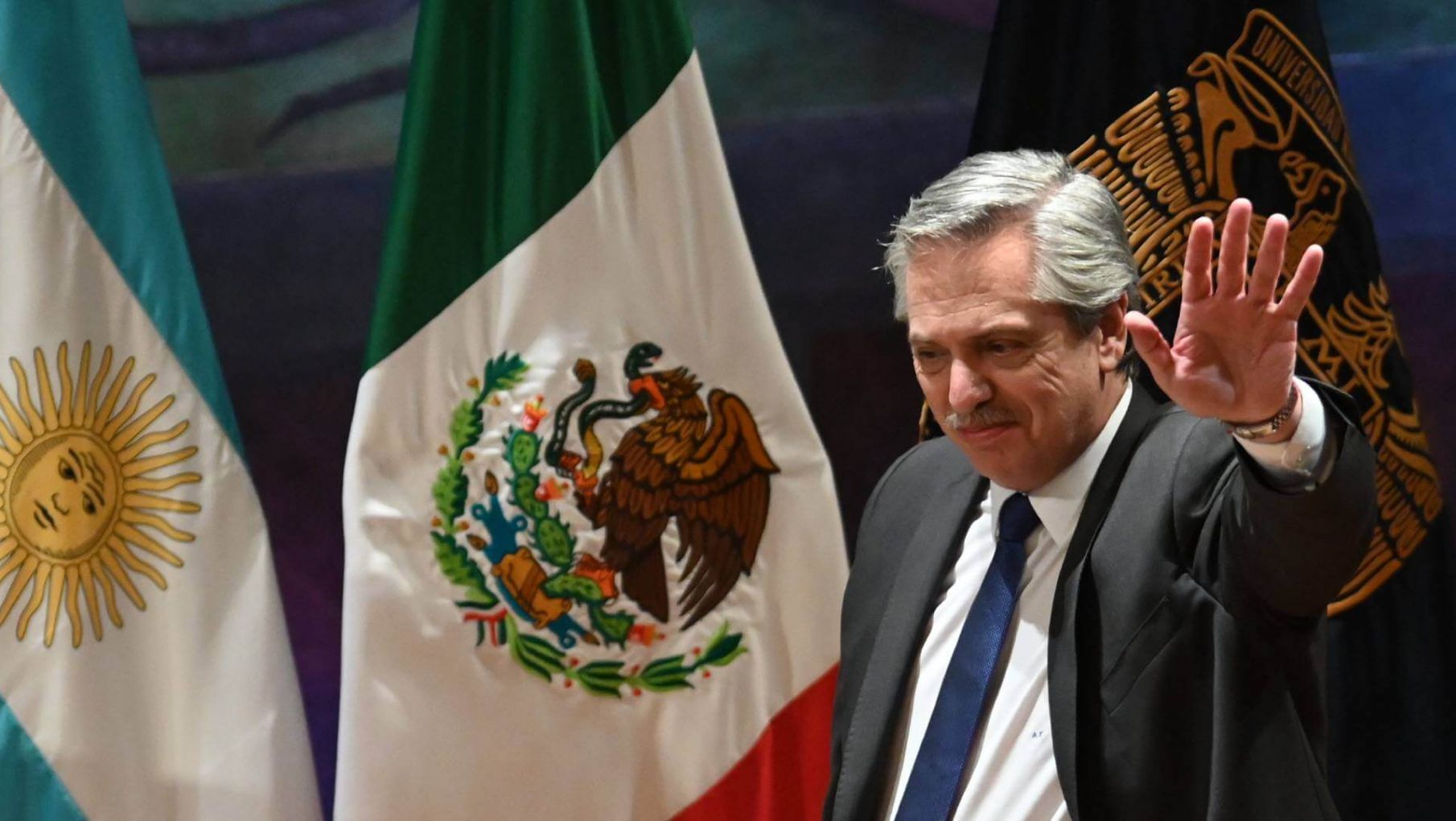 Alberto Fernández se reúne en México con López Obrador y el magnate Carlos Slim