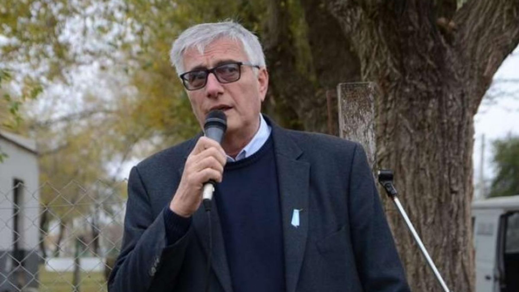 Denuncian que todo el gabinete del intendente se vacunó en enero