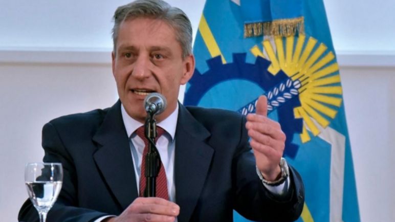 De Pedro responsabilizó al gobernador Arcioni por el ataque que sufrió el Presidente