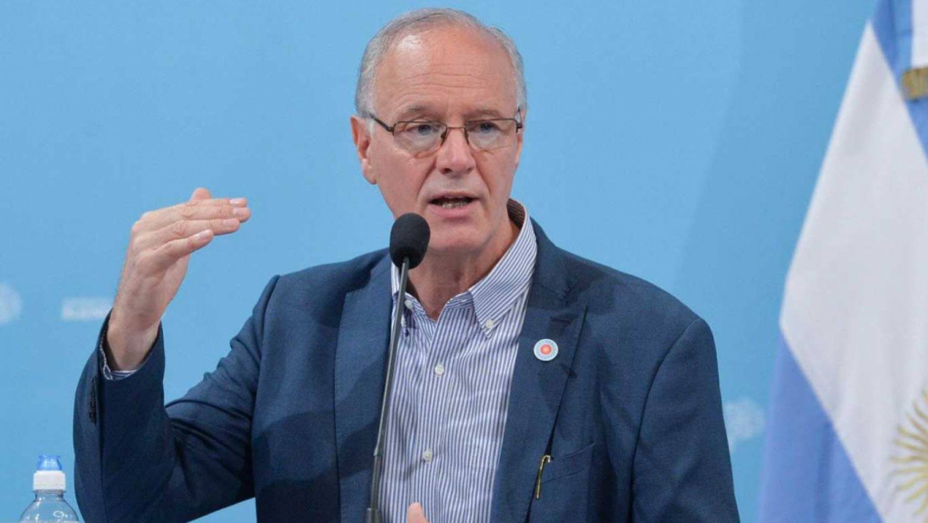 Daniel Gollán alertó: "Quedan vacunas hasta el domingo"