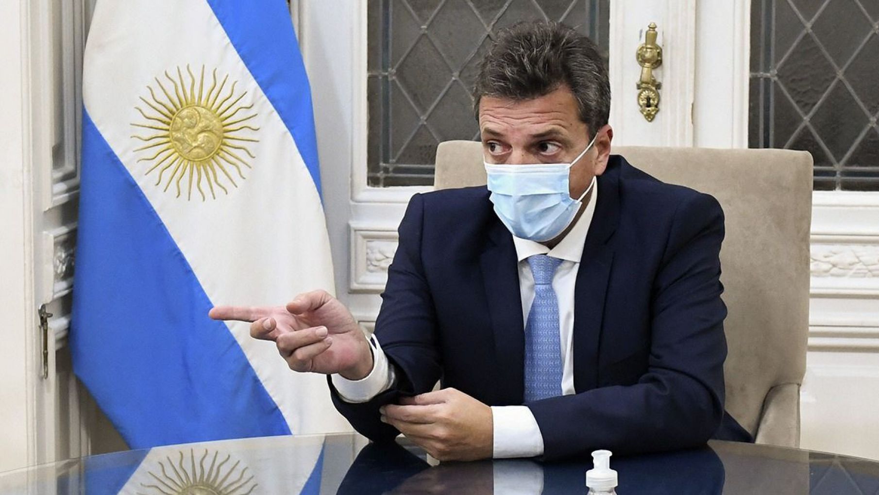 Massa pide suspender las PASO: "Preferiría que se votara en un solo día"