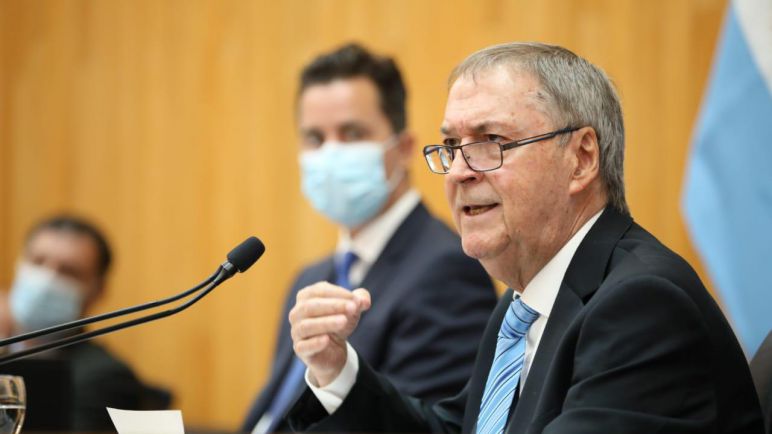 Schiaretti se quedó sin vacunas y tuvo que interrumpir la campaña