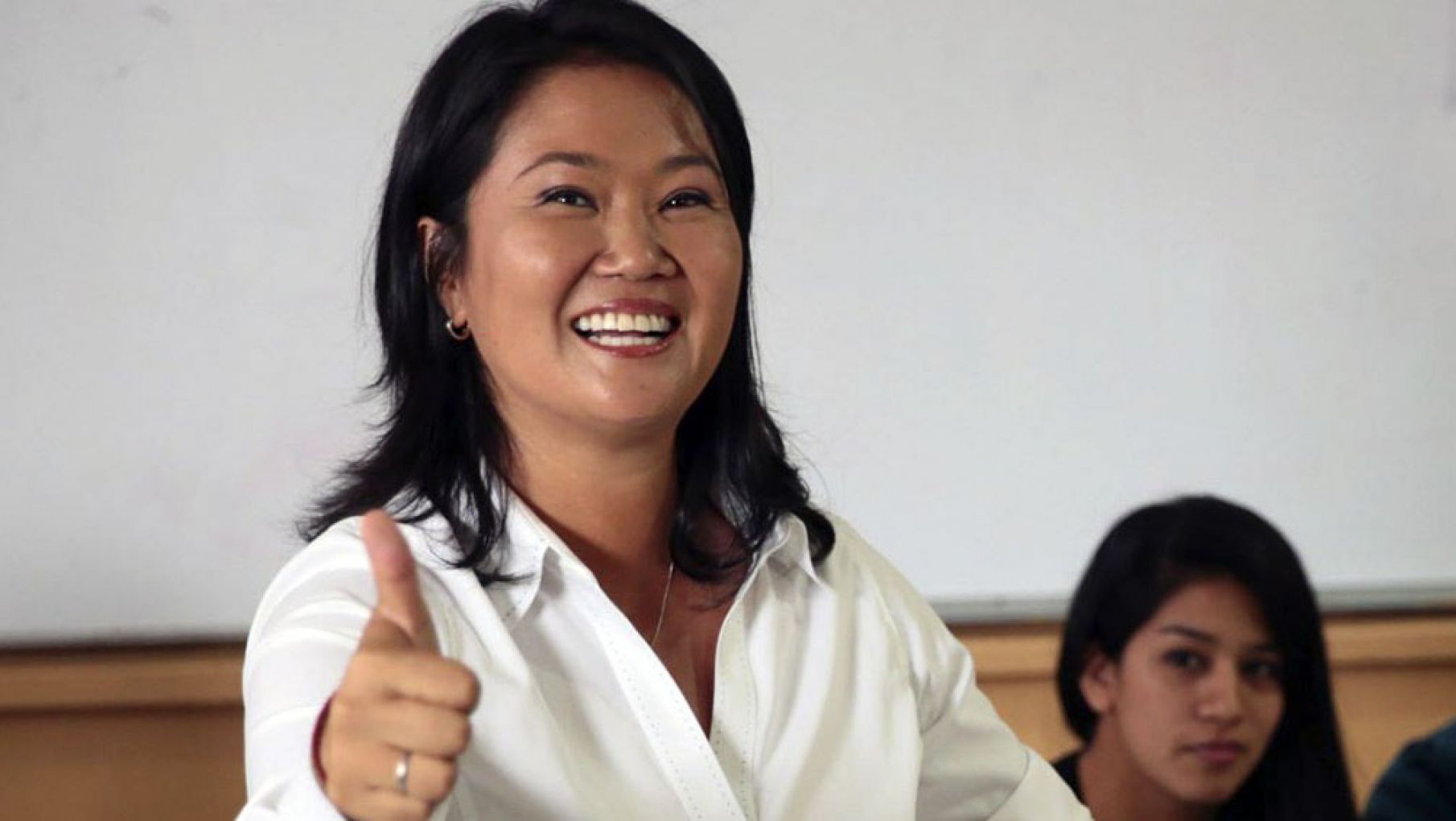 Keiko Fujimori subió al segundo lugar y definiría en balotaje con Pedro Castillo