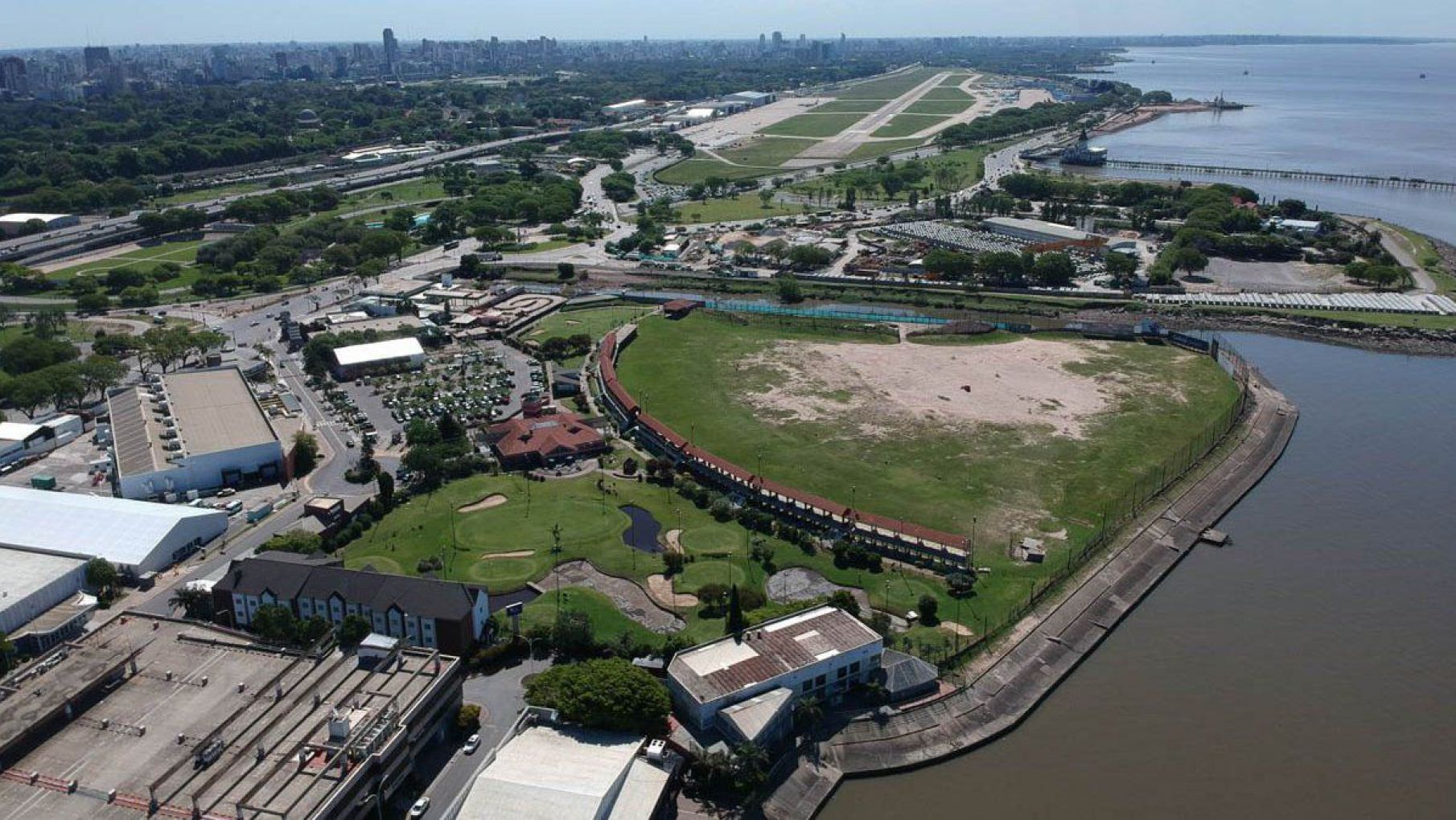 Declaran inconstitucional la venta del predio de Costa Salguero