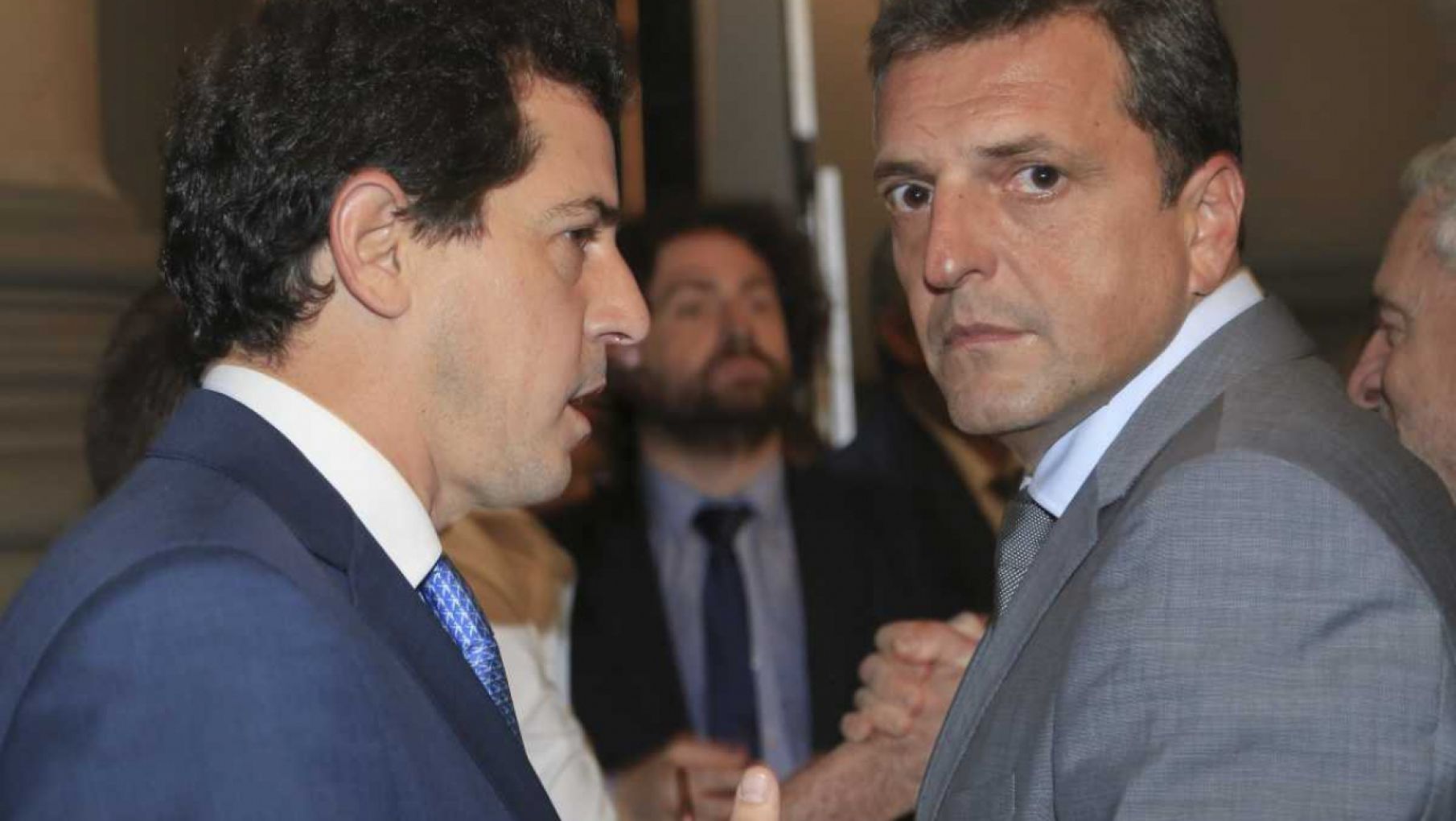 El Gobierno reactiva el plan para postergar las PASO y busca darle la puntada final al acuerdo