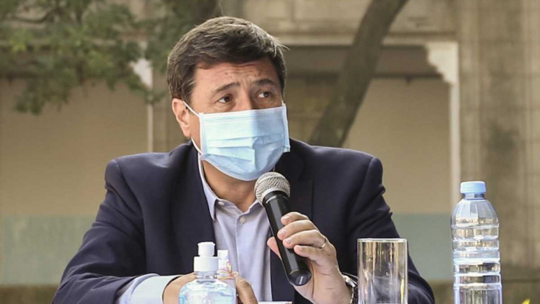 Para Arroyo, "la pobreza sube porque sube el precio de los alimentos"