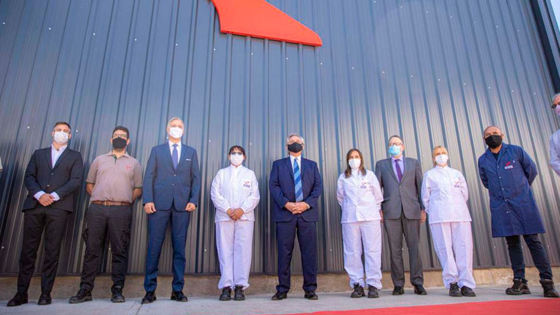 Alberto Fernández y Putin anuncian el inicio de la producción de la Sputnik V en la Argentina