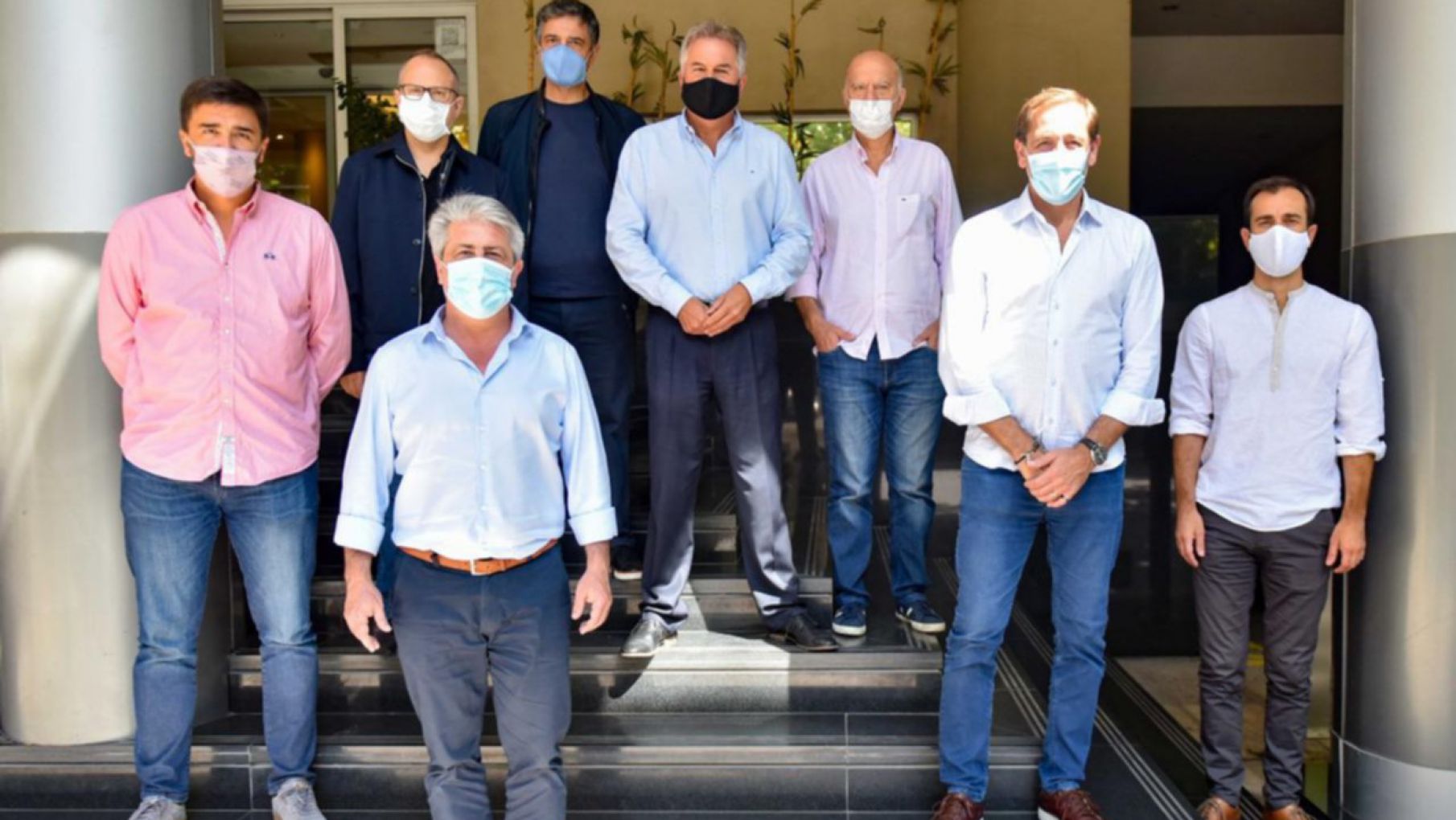 El Grupo Dorrego pide reunirse con Kicillof para "agilizar" la vacunación