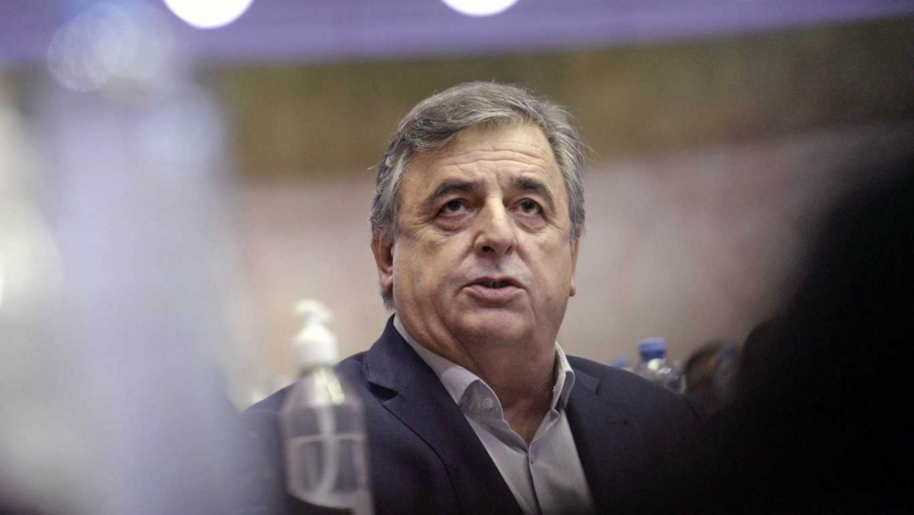 Negri cargó contra el Presidente: "No le encuentra el agujero al mate"