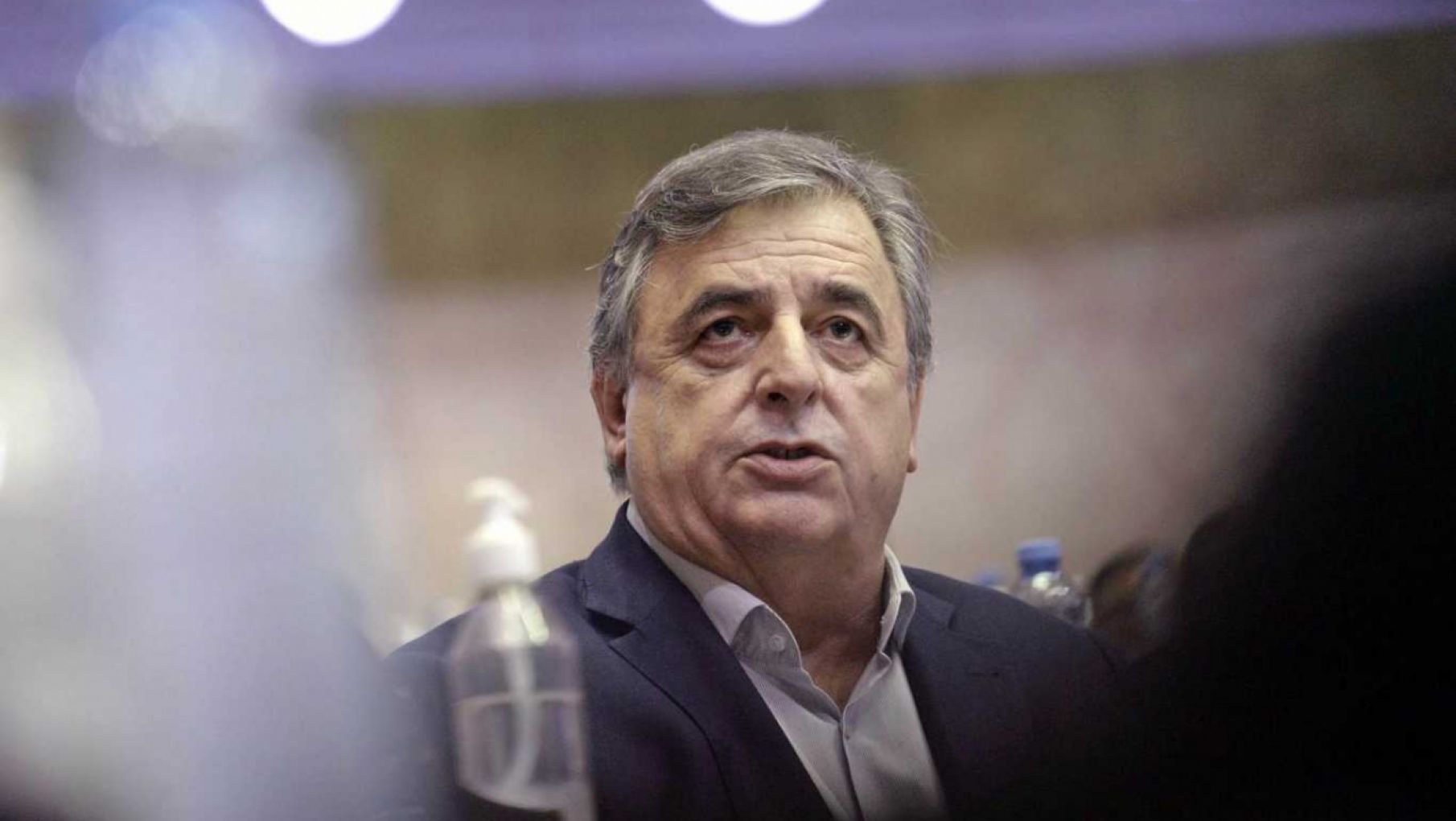 Negri cargó contra el Presidente: "No le encuentra el agujero al mate"