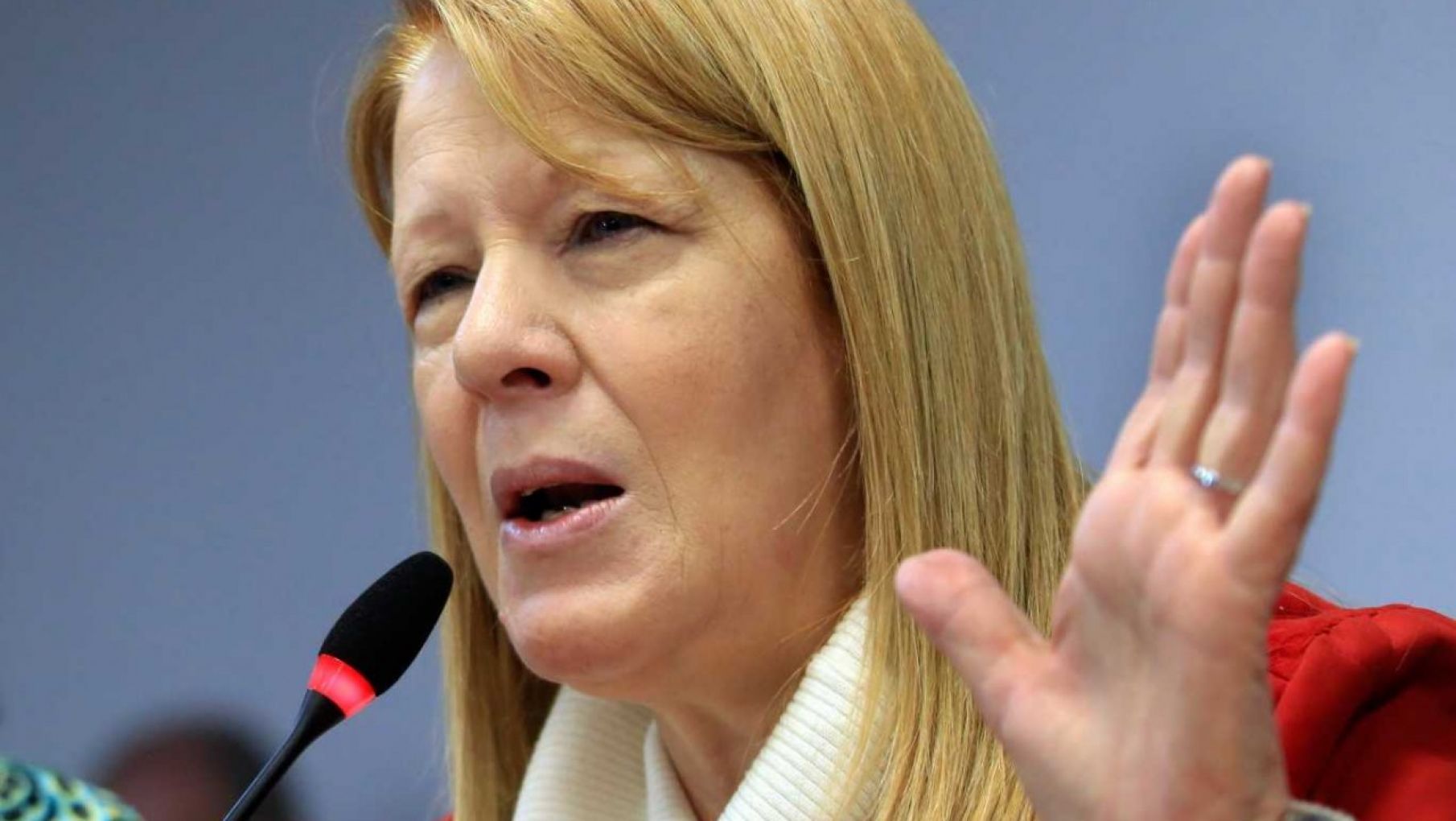 Stolbizer: "Manes aporta mucho más que cualquier otro candidato"
