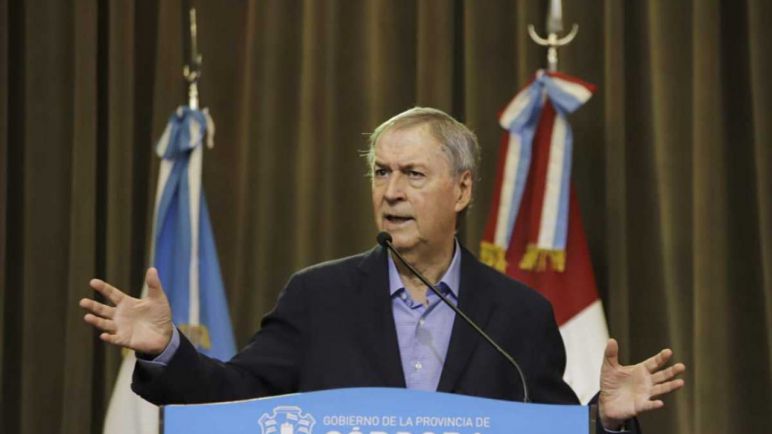 Schiaretti arma su lista mientras el PRO y la UCR pulsean por liderar JxC