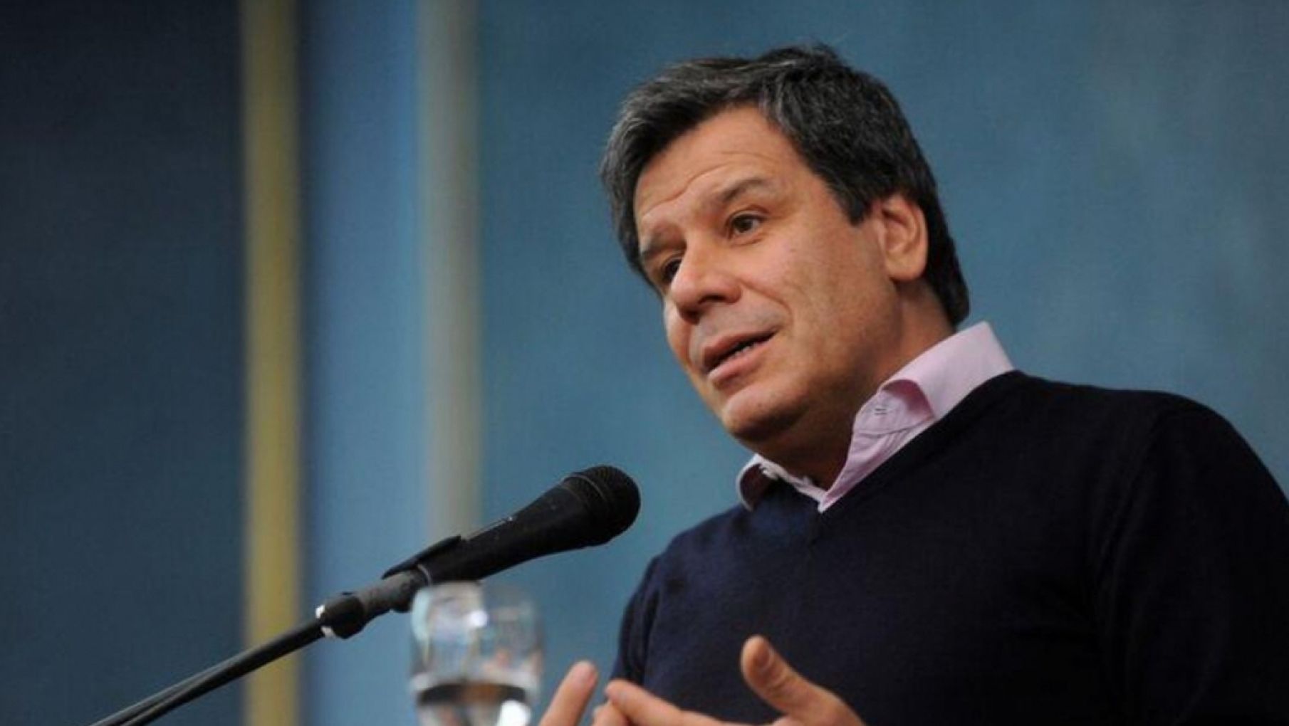 Facundo Manes: "Hace años que vivimos en el anti-progreso en este país"