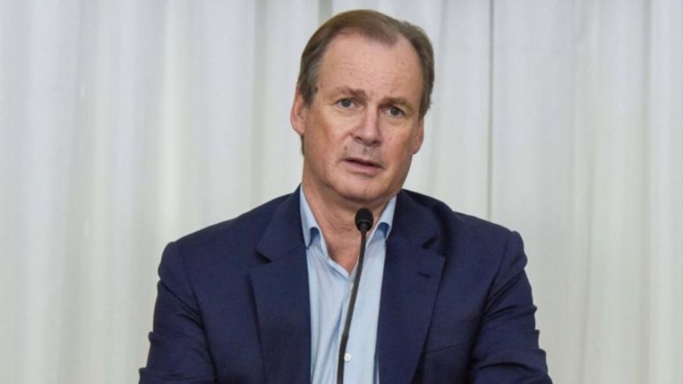 Bordet y un tiro por elevación a Frigerio por su origen porteño