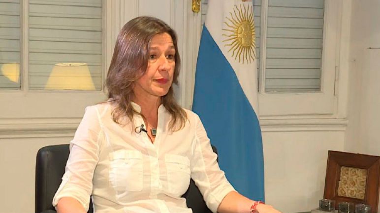 La ministra de seguridad viajó a Corrientes para ofrecer fuerzas federales en la investigación