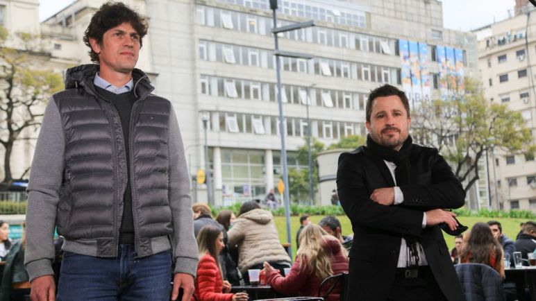 Lousteau y Tetaz cerraron la campaña de la UCR