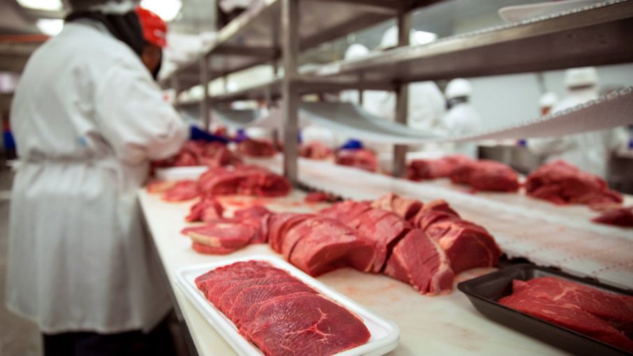 El consumo de carne bajó en agosto