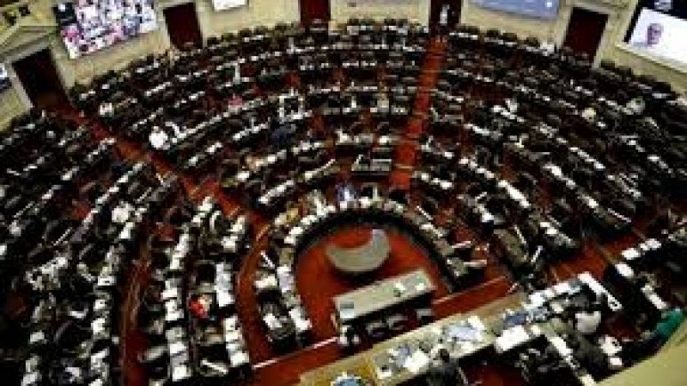 Diputados vuelve a sesionar de forma totalmente presencial después de un año y siete meses