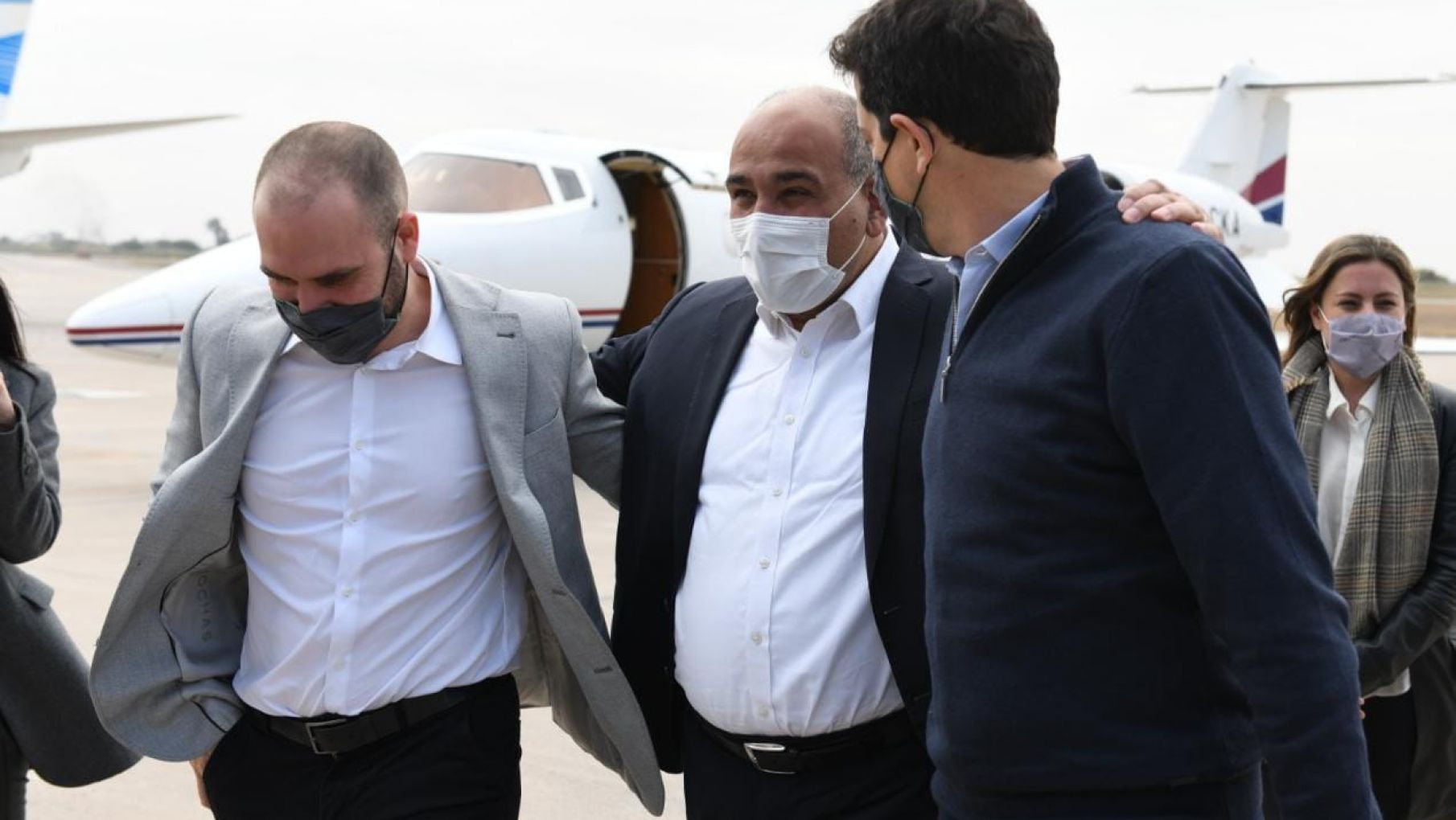 Manzur y Guzmán buscan inversores y tenedores de bonos