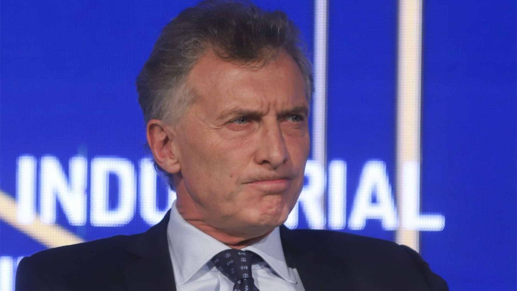 El juez autorizó a la defensa de Macri para que pueda acceder a la causa antes de su declaración