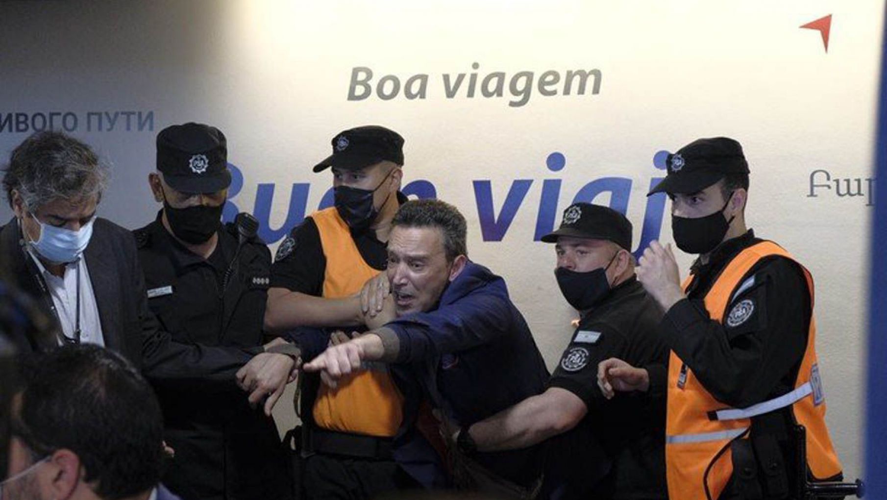 Protestas de trabajadores en Aeroparque, se trata de despedidos de Latam