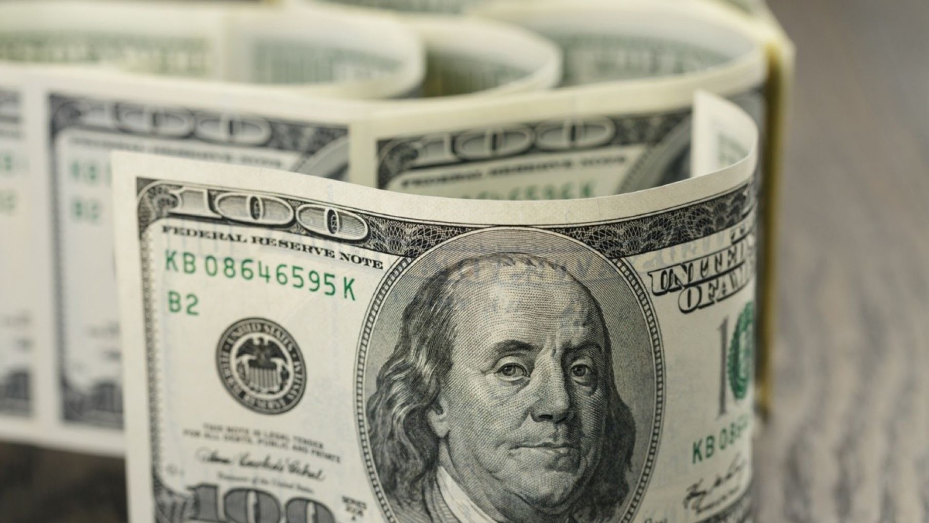 El dólar blue alcanzó otro récord por una mayor demanda