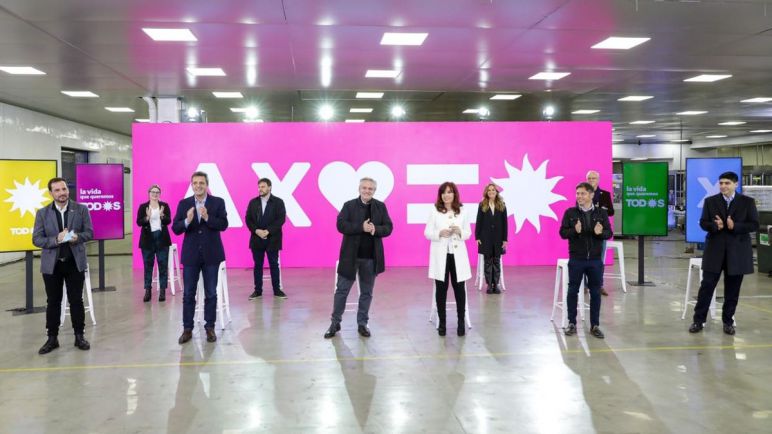 Sigue en pie el acto de cierre de campaña de FdT en el partido de Merlo