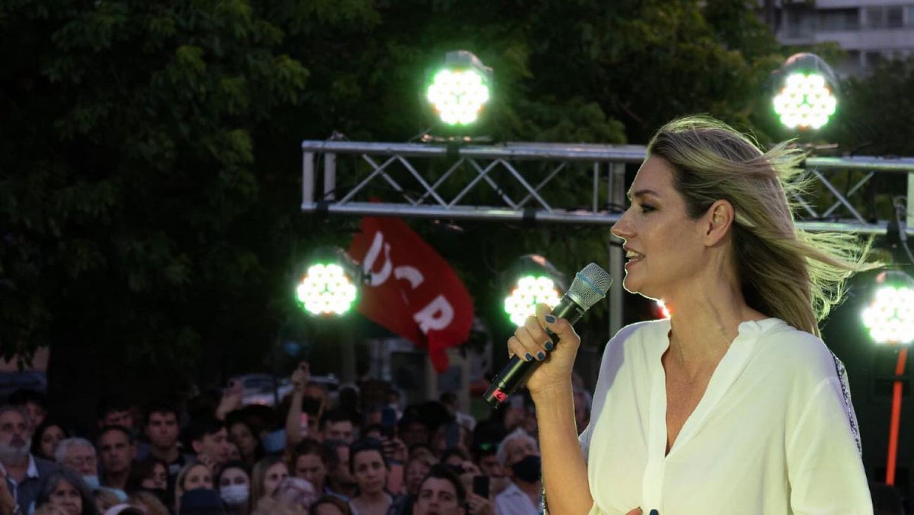 Lozada ganó en Santa Fe y Juntos logró dos bancas más en el Senado