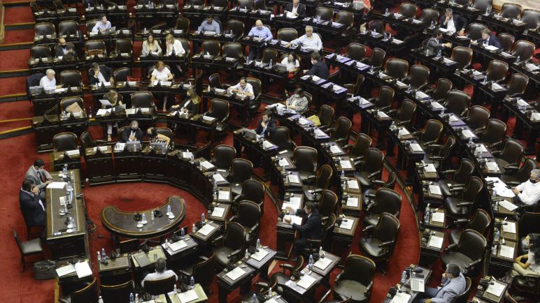 Tras las elecciones de noviembre, hoy prestan juramento los nuevos diputados