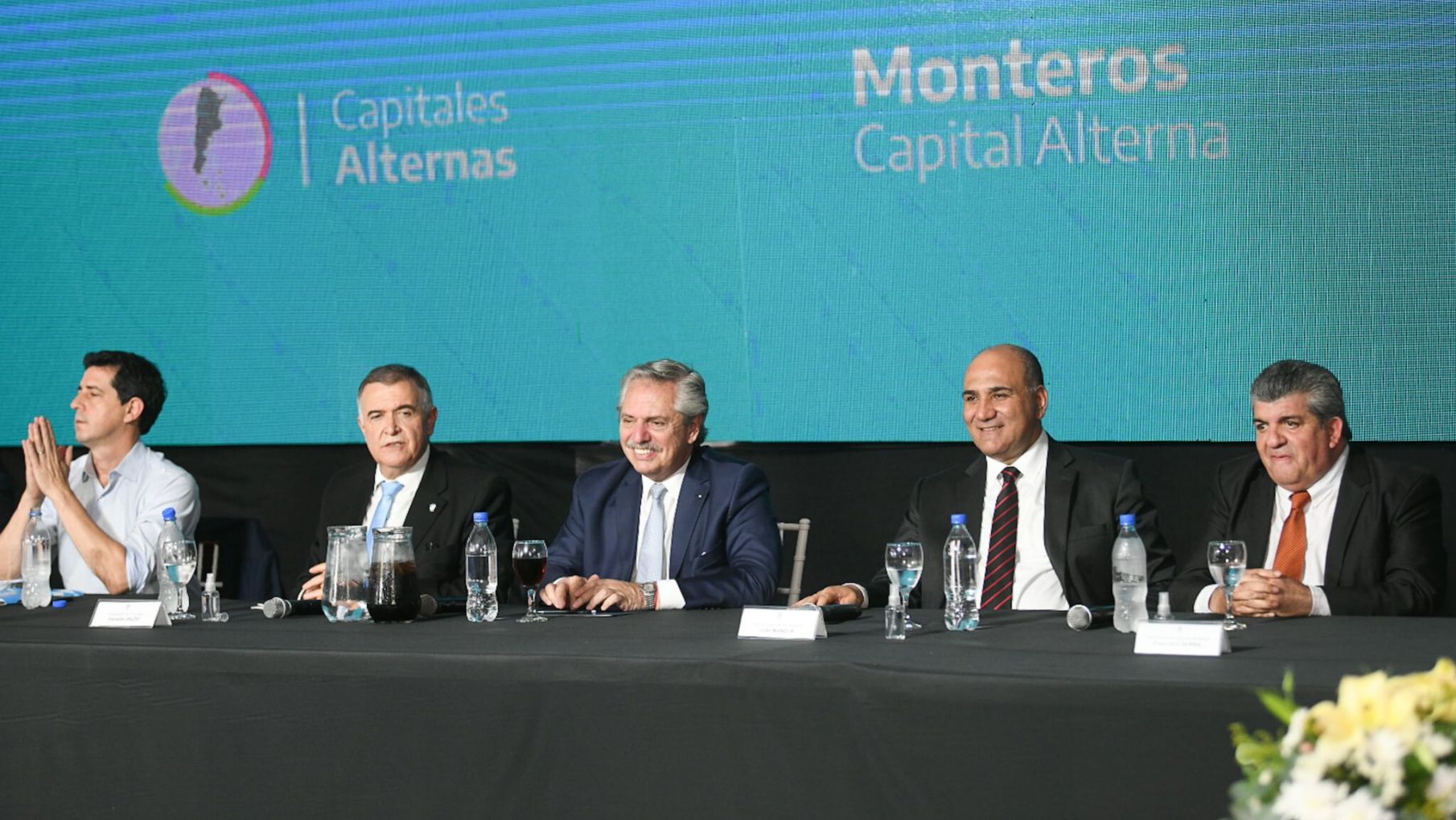 El Presidente manifestó que "piensa todos los días en trasladar la capital a otro punto del país"